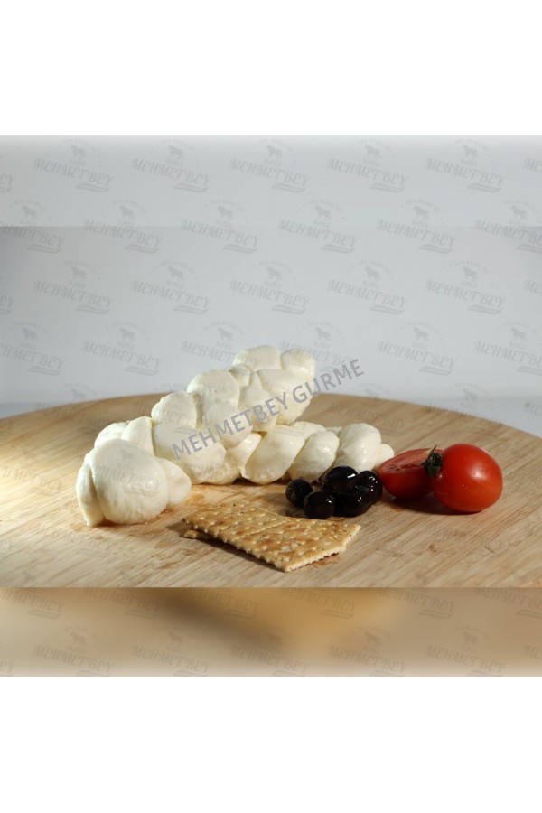 1 Kg Örgü Peynir – Doğal, Lifli ve Tam Yağlı Lezzet